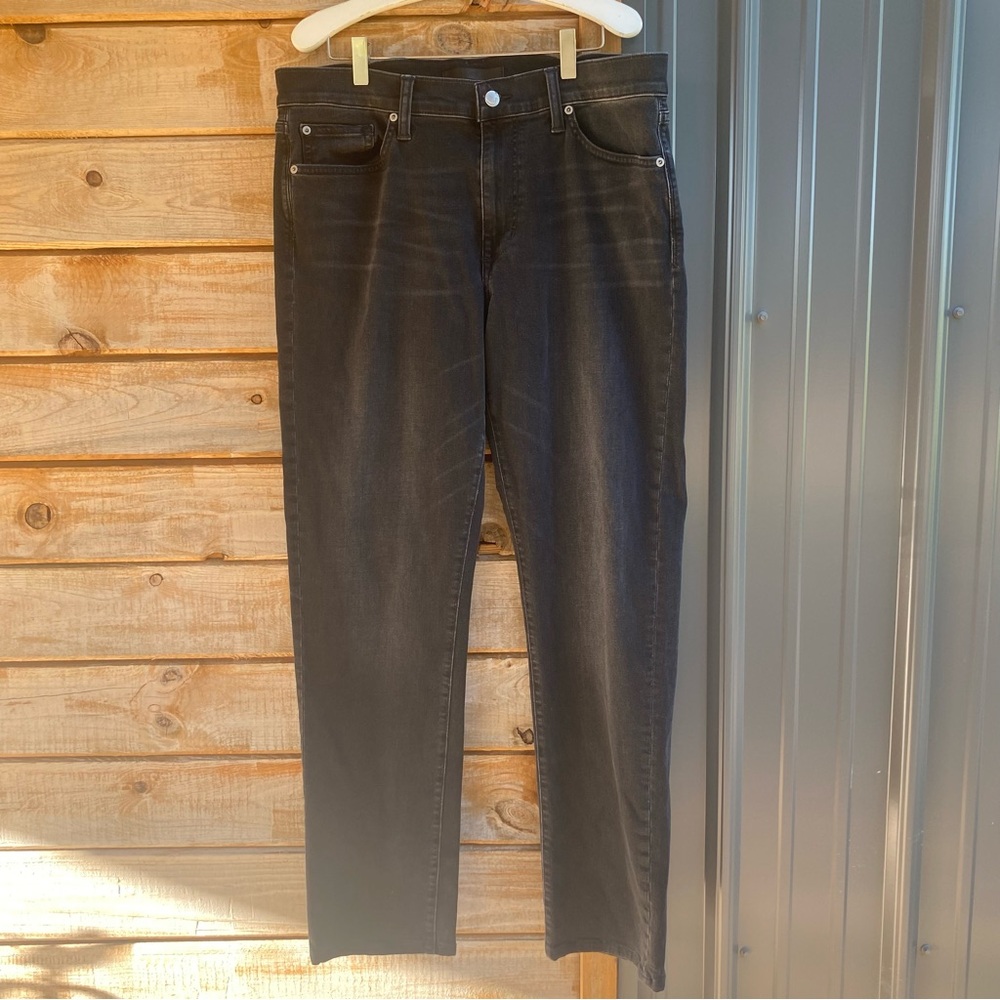 Joe’s Kinetic Brixton Straight Narrow Jeans